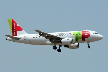 CS-TTP (1165) 2000 Airbus A319-111