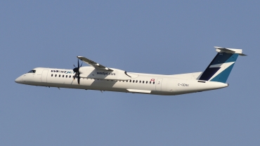 C-GENV (4556) 2017 Bombardier Dash 8-Q402