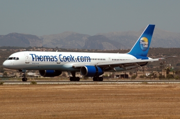 G-JMCD (30757) 2000 Boeing 757-25F