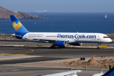 G-FCLD (28718) 1997 Boeing 757-25F