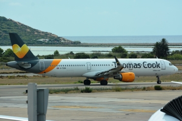 G-TCDH (6515) 2015 Airbus A321-211(WL)