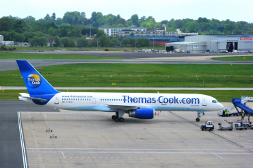 G-FCLD (28718) 1997 Boeing 757-25F