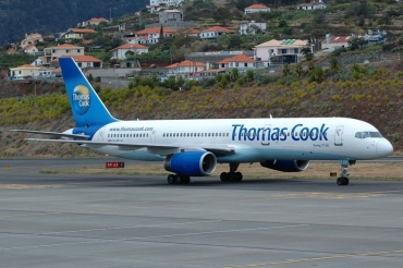 G-FCLE (28171) 1998 Boeing 757-28A