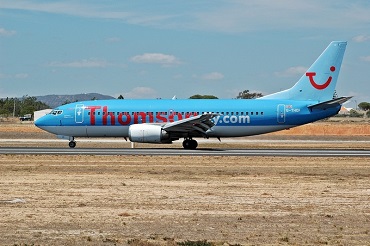 G-THOF (26314) 1995 Boeing 737-3Q8