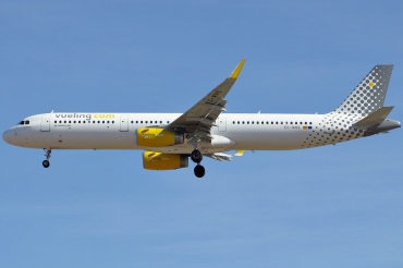 EC-MHS (6740) 2015 Airbus A321-231(WL)