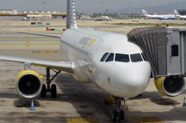 EC-MBF (3492) 2008 Airbus A320-214