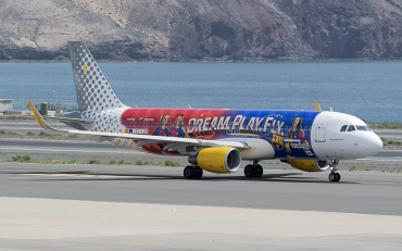 EC-LZN (5925) 2014 Airbus A320-214(WL)