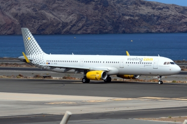 EC-MHB (6691) 2015 Airbus A321-231(WL)