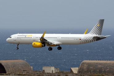 EC-MHB (6691) 2015 Airbus A321-231(WL)