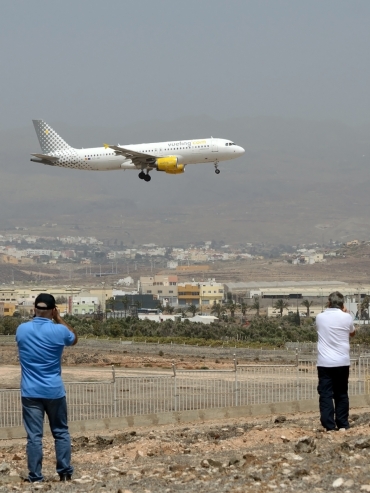 EC-JZI, (cn 2988), Airbus A320-214