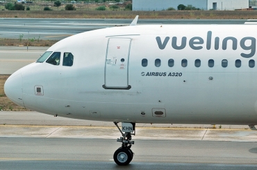 EC-KHN (3203) 2007 Airbus A320-216