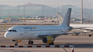 EC-LVX (5673) 2013 Airbus A320-214(WL)