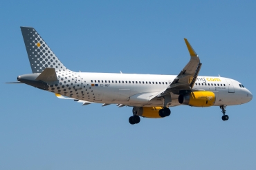 EC-MBT (6128) 2014 Airbus A320-232(WL)