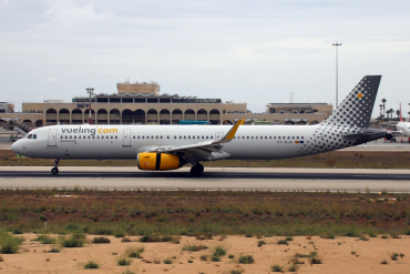 EC-MJR · Airbus A321-231(WL) · MLA / LMML
