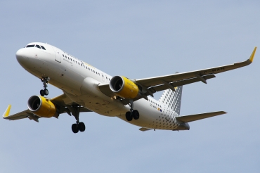 EC-MAN (6079) 2014 Airbus A320-214(WL)