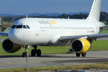 EC-LLM (4681) 2011 Airbus A320-214