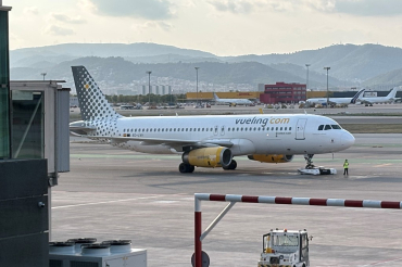 EC-LVV (5620) 2013 Airbus A320-232(WL)