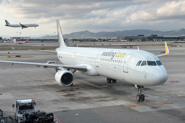 EC-NLY (6719) 2015 Airbus A321-211(WL)