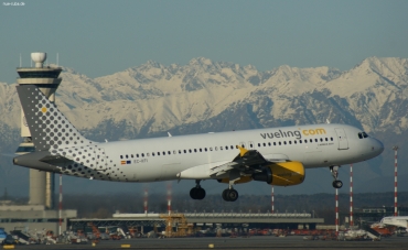 EC-KFI (3174) 2007 Airbus A320-216