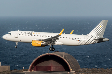 EC-MAN (6079) 2014 Airbus A320-214(WL)