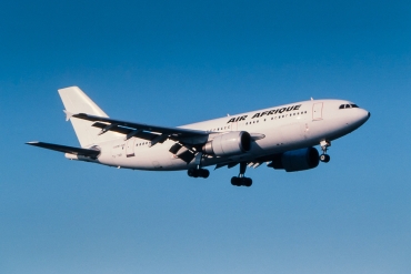 TU-TAR, (cn 440), Airbus A310-304