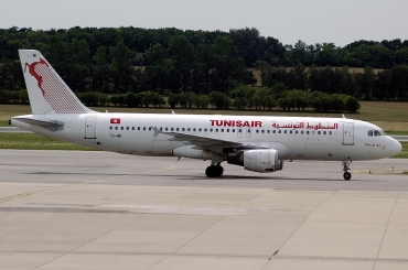 TS-IMI ( 511 ) 1994 Airbus A320-211