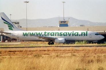 PH-HZE (28377) 1999 Boeing 737-8K2