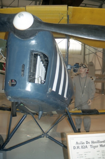 111 De Havilland DH-82A Tiger Moth