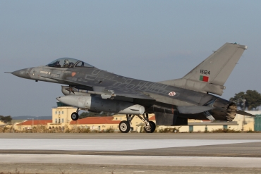 15124 (61-537) 1982 General Dynamics F-16AM Fighting Falcon