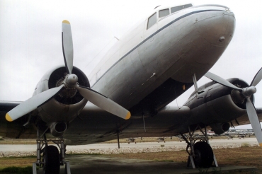 6157 (19755) 1943 Douglas C-47A Skytrain