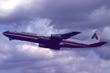 CS-TBB (18962) 1966 Boeing 707-382B