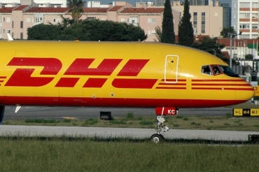 G-BIKC (22174) 1983 Boeing 757-236(SF)