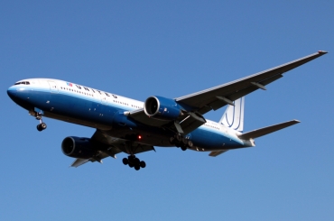 N775UA (26947) 1996 Boeing 777-222