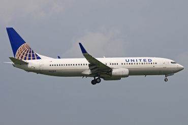 N25201 (28958) 1999 Boeing 737-824(WL)