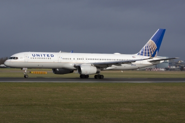 N17128 (27567) 1998 Boeing 757-224(WL)