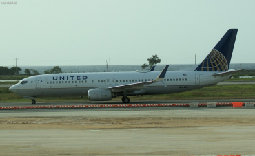 N14228 (28792) 1999 Boeing 737-824(WL)