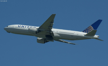 N77012 (29860) 1999 Boeing 777-224(ER)