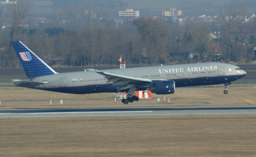N771UA (26932) 1994 Boeing 777-222