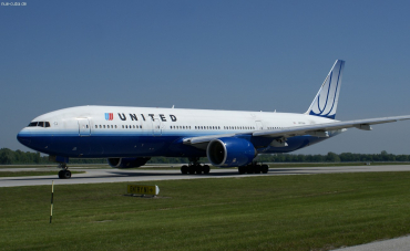 N775UA (26947) 1996 Boeing 777-222