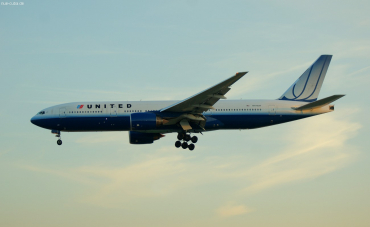 N778UA (26940) 1996 Boeing 777-222