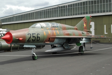 256 (02695156) 1971 Mikoyan-Gurevich MiG-21UM