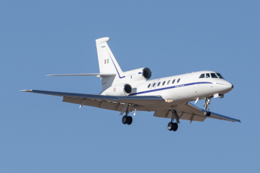 MM62029 (211) 1990 Dassault Falcon 50
