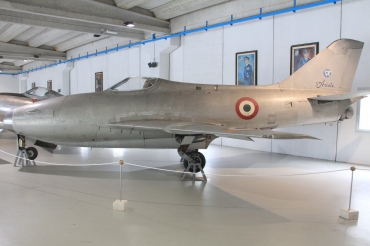 MM569 (2) 1958 Aerfer Ariete