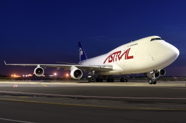 TF-AMM (25700) 1993 Boeing 747-4H6(BDSF)