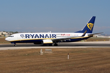 9H-QAZ (44700) 2015 Boeing 737-8ASWL