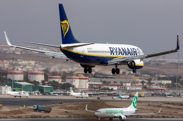 9H-QEM (44825) 2018 Boeing 737-8AS(WL)