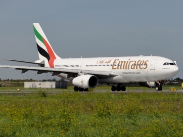 A6-EAM (491) 2002 Airbus A330-243