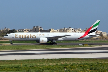 A6-ECS (38980) 2009 Boeing 777-31H(ER)