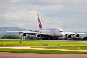 A6-EDK (030) 2010 Airbus A380-861
