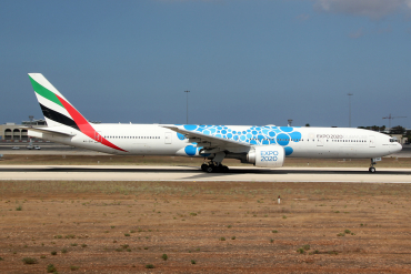 A6-ENI (41087) 2013 Boeing 777-31H(ER)